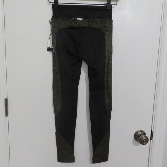 Koral Womens Size XS Black Gold Curve Mid Rise Crop Legging Stretchy Yoga Pants - Picture 2 of 9